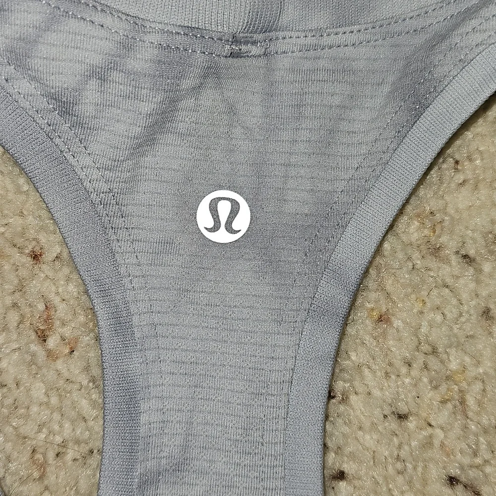 Lululemon Swiftly Tech Tank - Size S/M